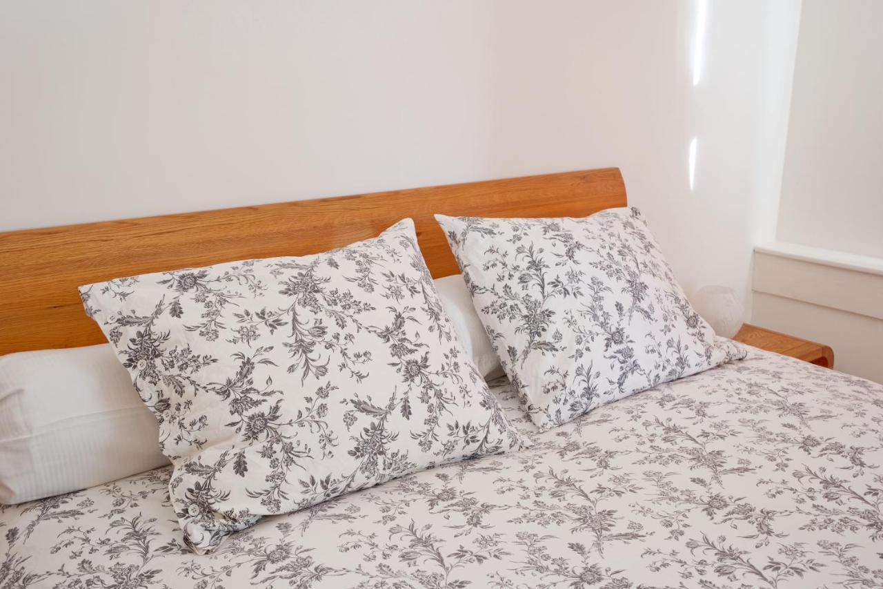 Ons Nest Bed & Breakfast Amsterdam Eksteriør bilde